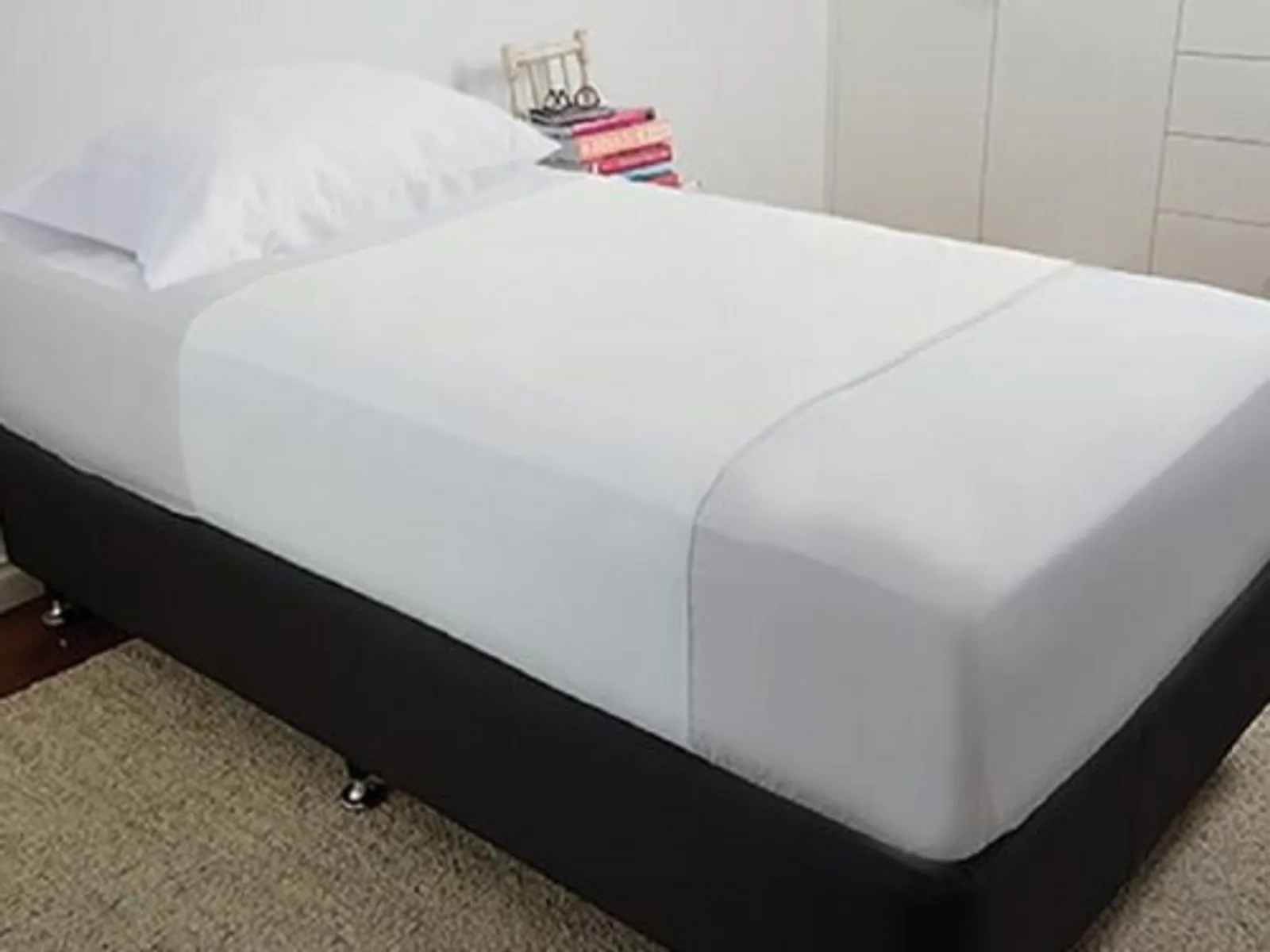 Alliance 18617 - Macintosh Buddies 90x100