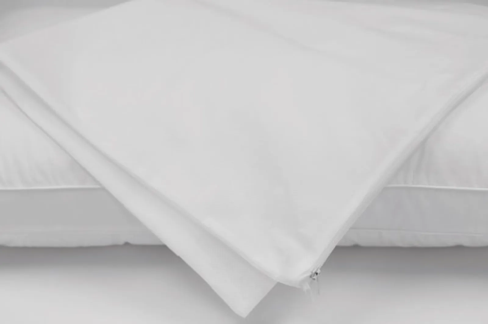 Alliance 41004 - Pillow Protector Stain Resistant King 50x90