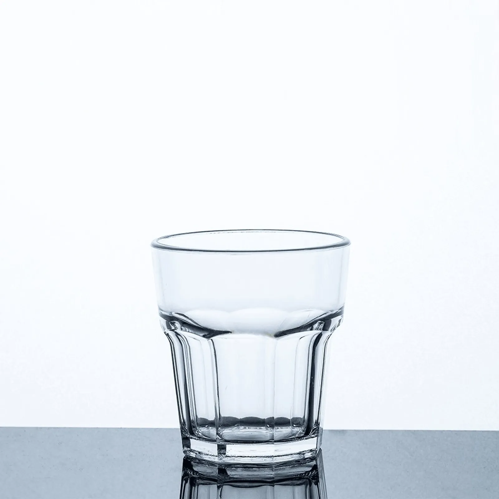 KH PGC 17634 - Titan Plastic Whiskey 250mL (Titan Copolyester)