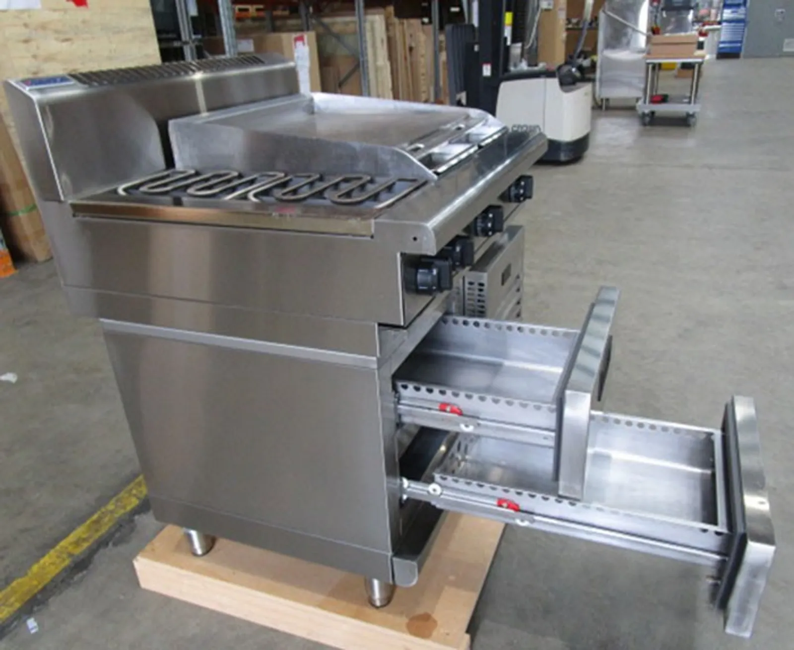 Waldorf 800 Series RN8606E-RB - 900mm Electric Cooktop Refrigerated Base - Clearance