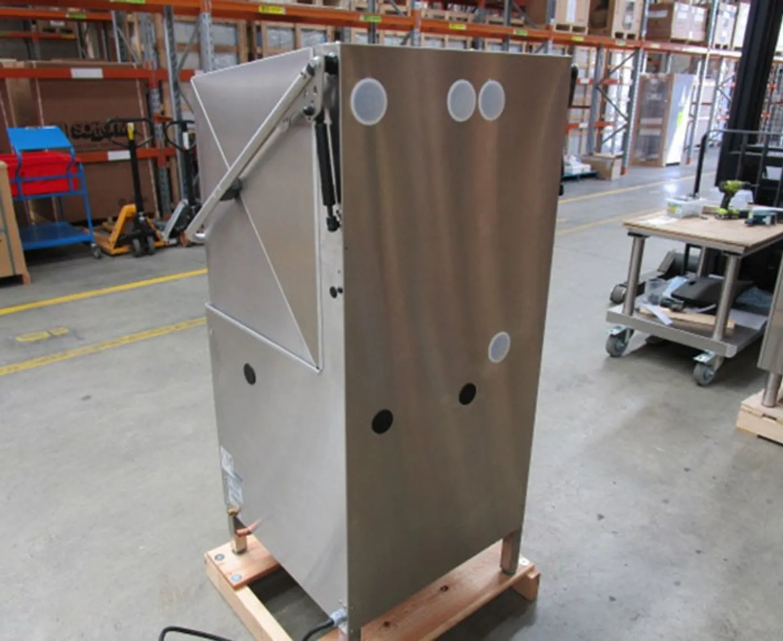 Wexiodisk WD-7 - Ergonomic Passthrough Dishwasher - Clearance