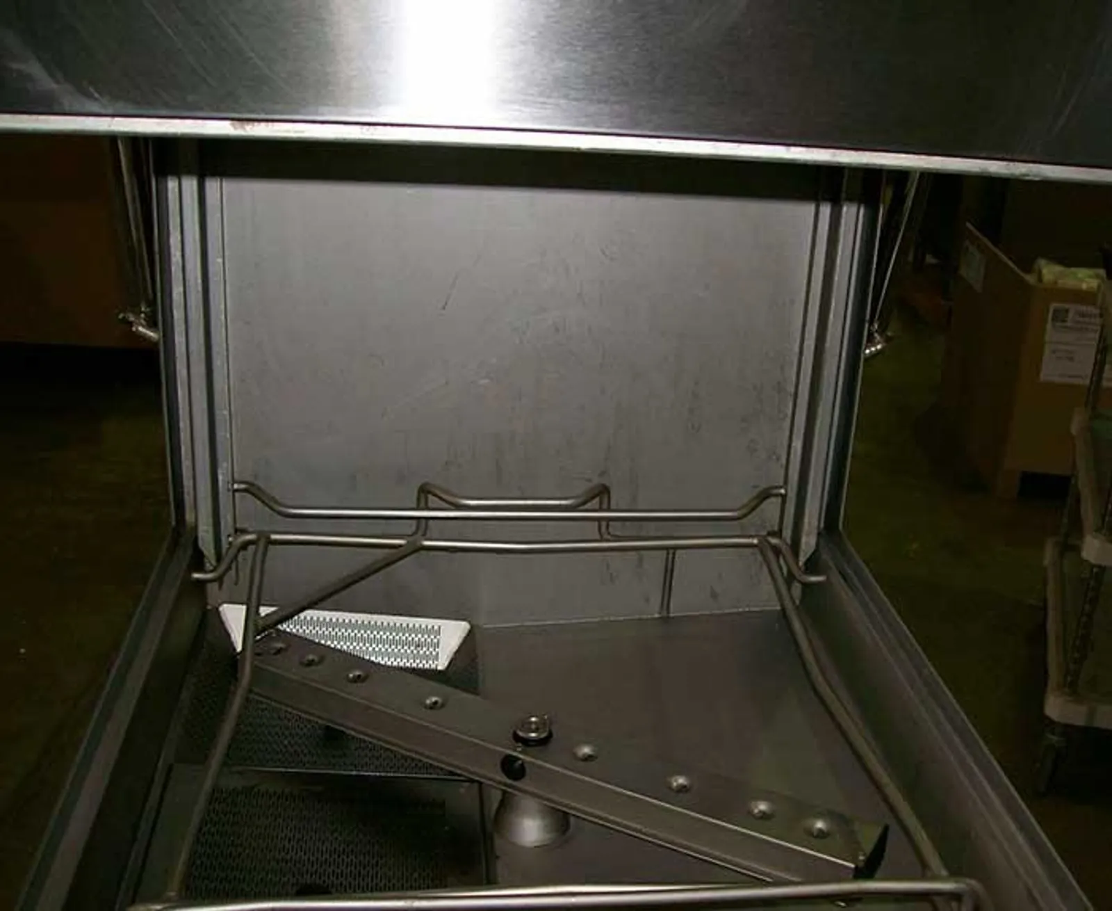 WEXIODISK WD-PRM-6 PASSTHROUGH PRE-RINSE WASHER WITH AUTO HOOD - Clearance