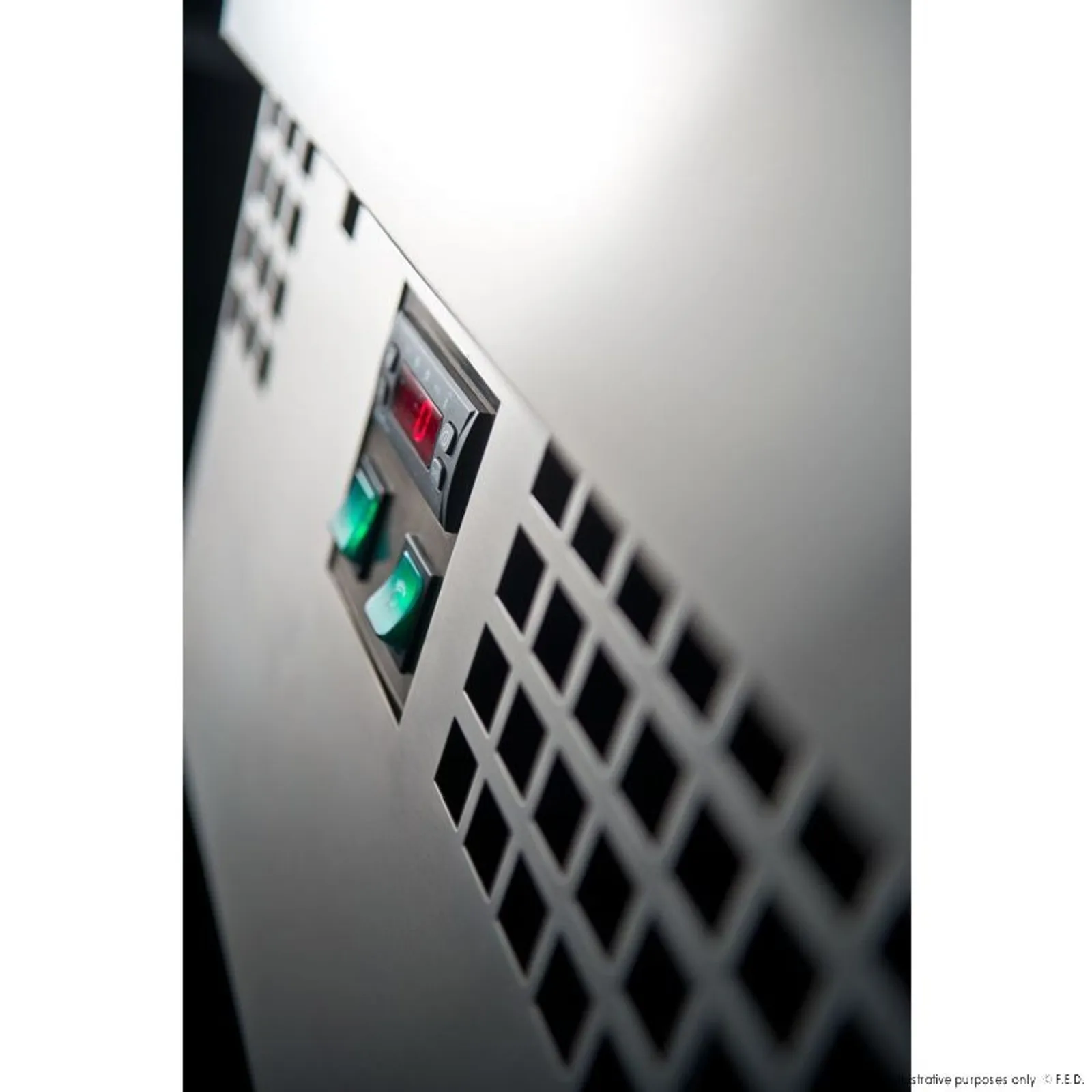 Tecnodom TDEVO-120S - EVO Grab'n Go Self-Serve Curve Display - Clearance