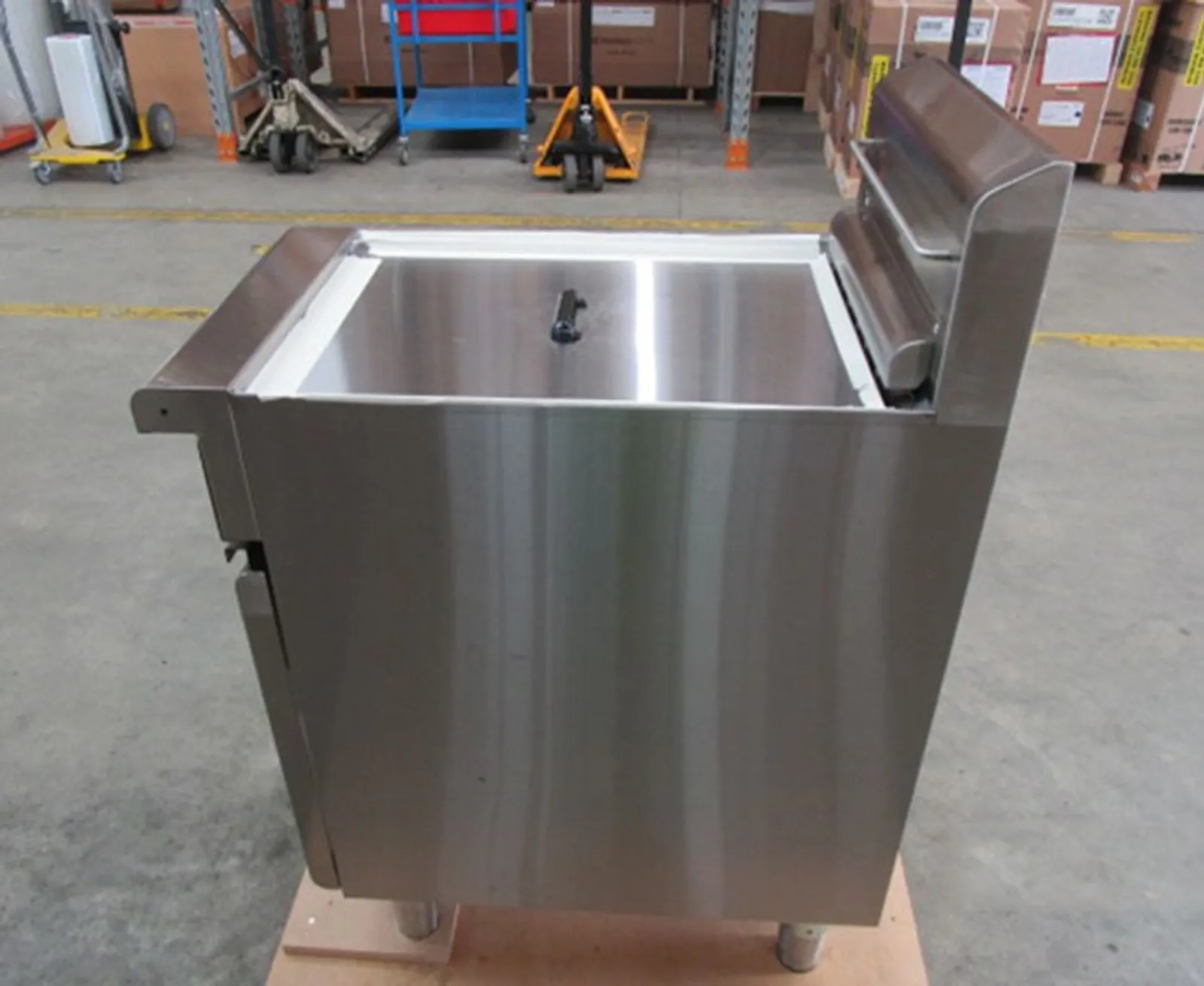 Waldorf 800 Series FN8127E - 450mm Electric Fryer - Clearance