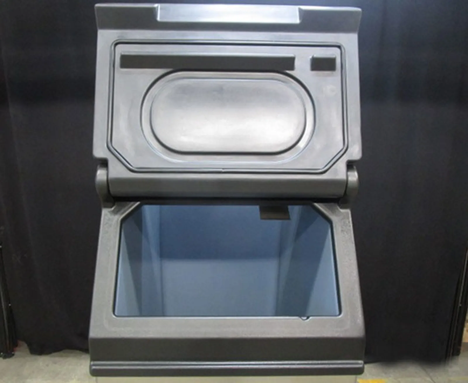 Scotsman NB 193 - 129kg - Ice Storage Bin - Clearance (3)