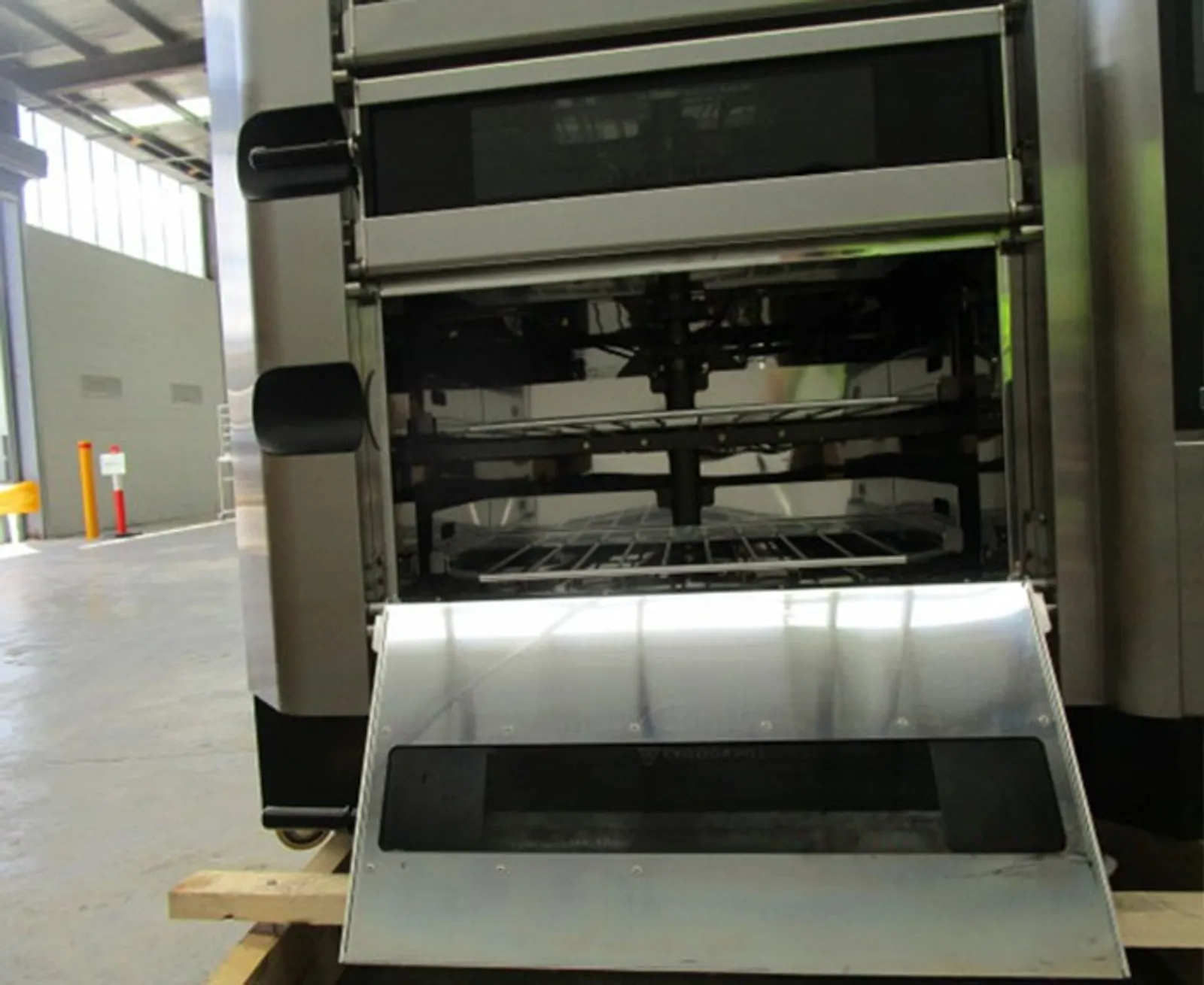 Rotel AUR3M4D1S - VTL Advantage 4 Deck, 1 Split Bakery Oven - Clearance (2)