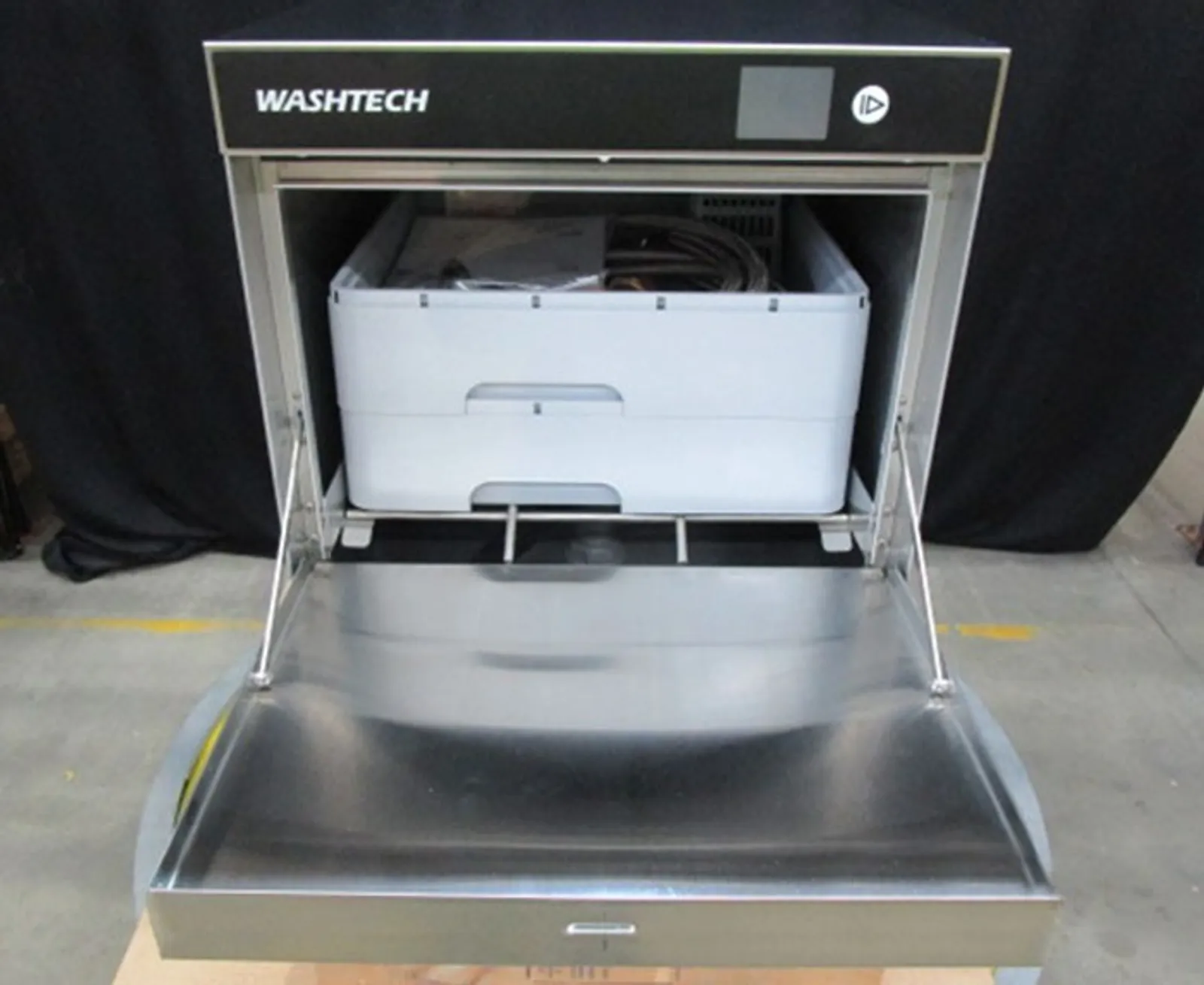 Washtech GM - Professional Undercounter Glasswasher / Dishwasher - 450mm Rack - Clearance (3)