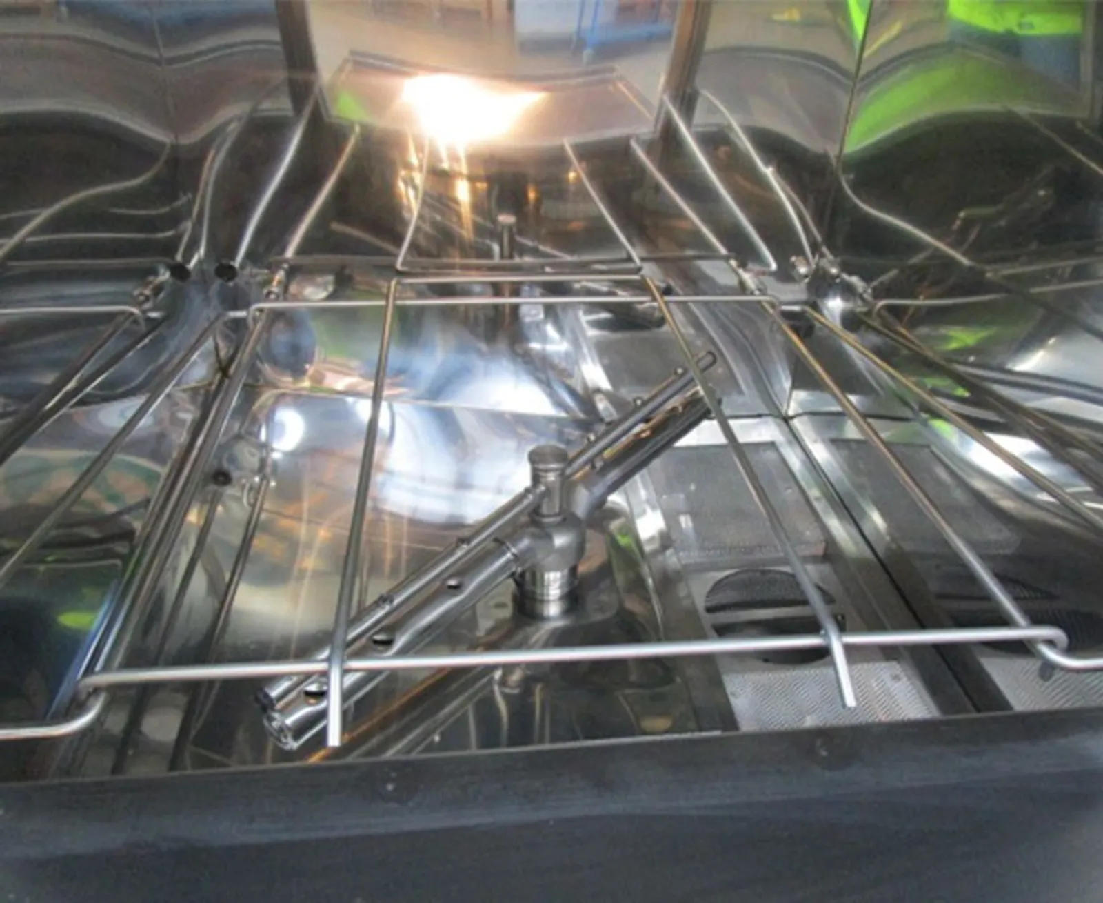 Washtech GL - Premium Fully Insulated Undercounter Glasswasher / Dishwasher - 450mm Rack - Clearance