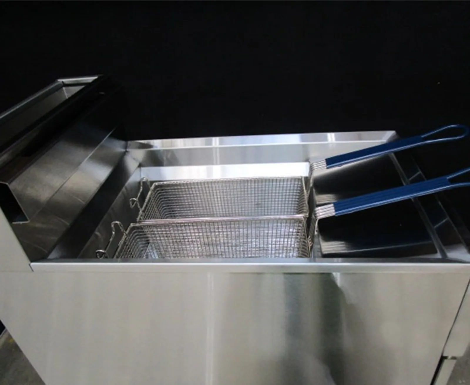 Fastfri FF18 Gas Single Pan Deep Fryer - Clearance