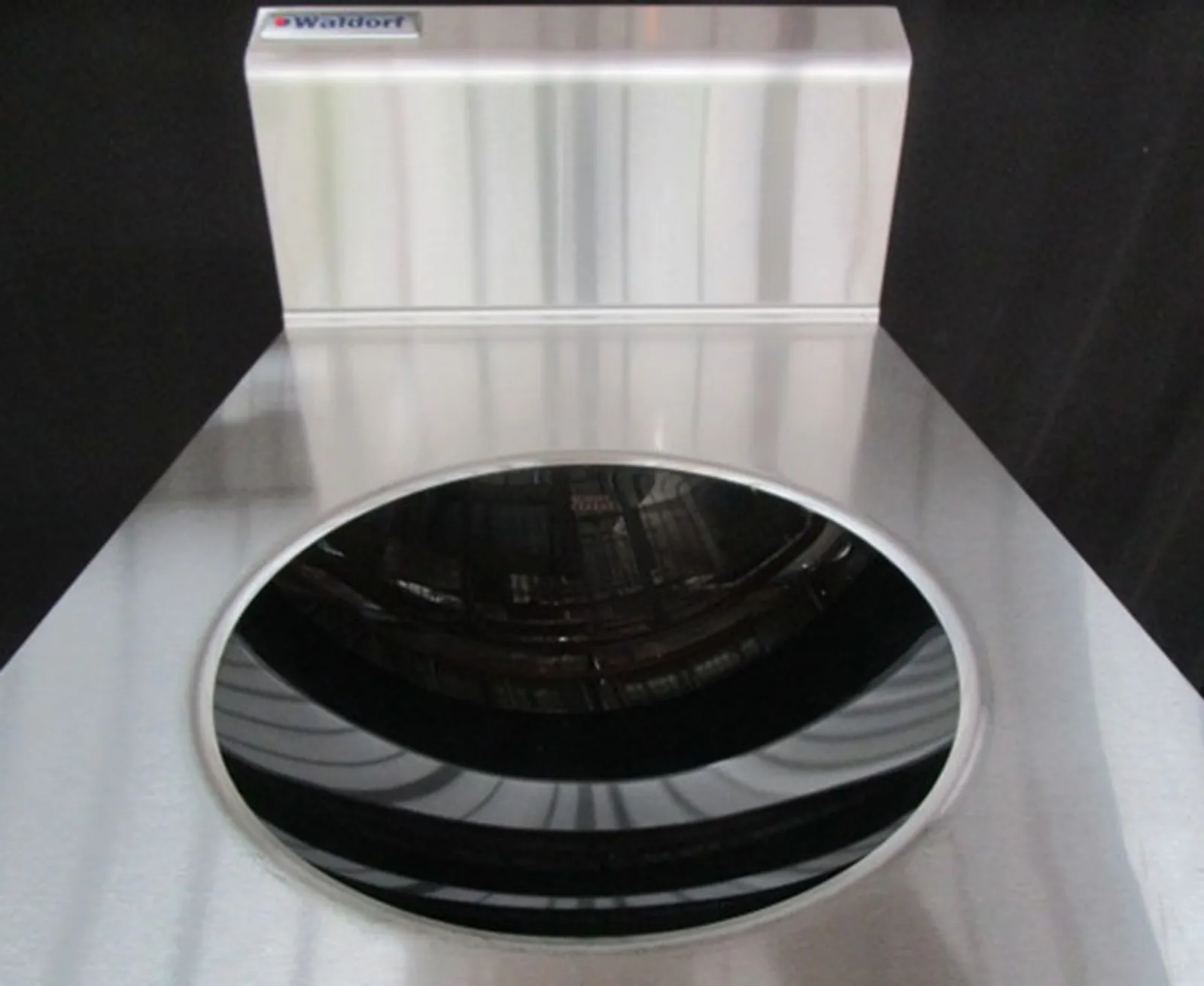 Waldorf 800 Series IN8100W3-LS - 450mm Induction Wok - Leg Stand - Clearance