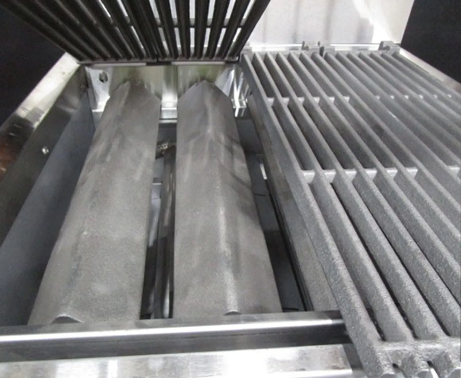 Cobra CB6 - 600mm Gas Barbecue - Clearance