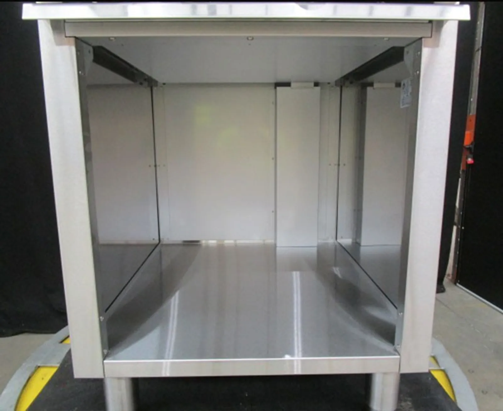 Cobra C6C - 600mm Two Burner / Griddle Gas Cooktop - Clearance